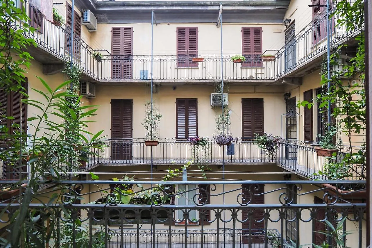 Apartamento Primopiano - Colonne 16 Milán 0*,